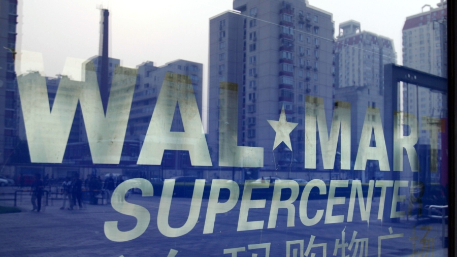 Walmart Closes 4 Stores in China in One Day