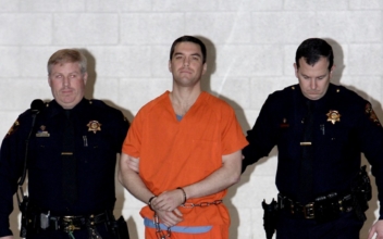 Scott Peterson Resentenced to Life Term in Wife’s 2002 Death