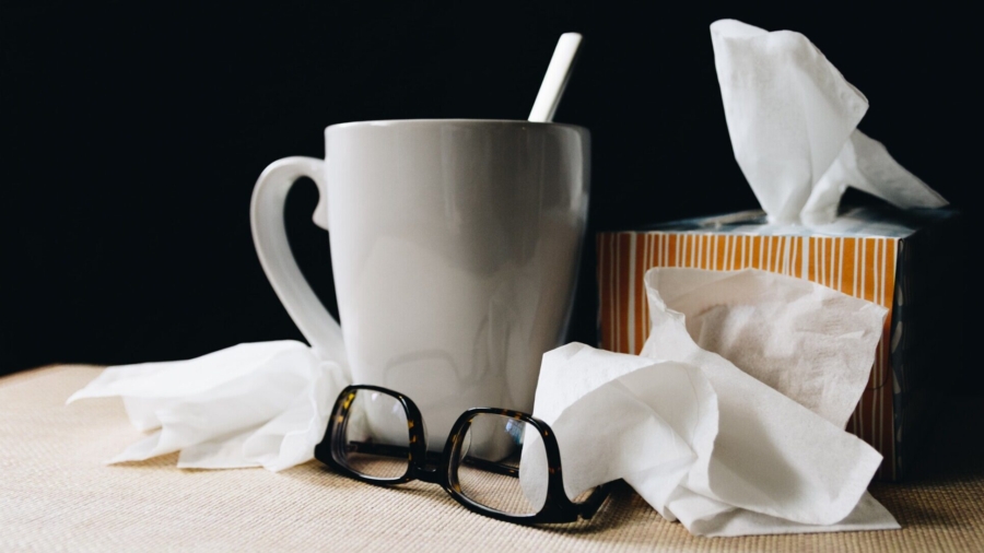 12 Natural Health Tips for Cold and Flu Season