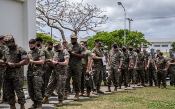 Over 100 Marines, Six Army Leaders Booted for Not Getting COVID-19 Vaccine