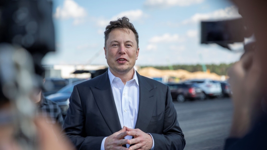 Elon Musk Named Time’s 2021 ‘Person of the Year’