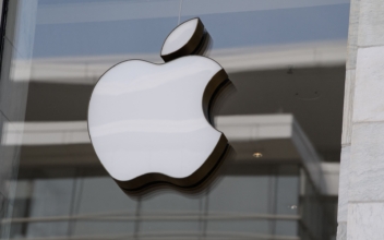 Apple to Open First Store in India