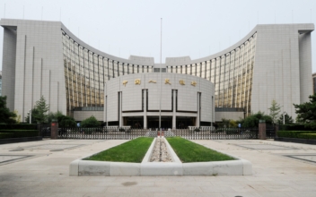 Beijing Tells Banks to Roll Over Local Agency Debts