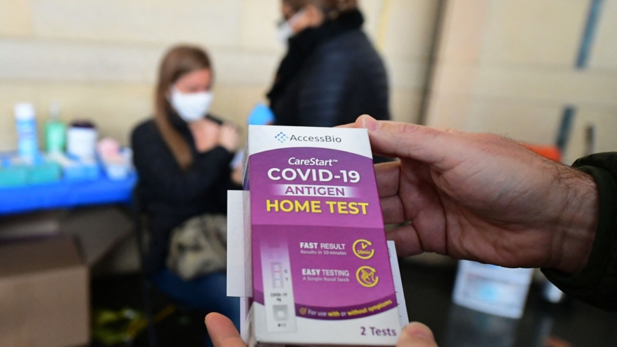 Insurers to Cover 8 At-Home COVID-19 Tests per Person Monthly: Biden Administration
