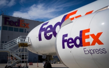 FedEx Asks FAA Permission to Add Anti-Missile System to Some Cargo Planes