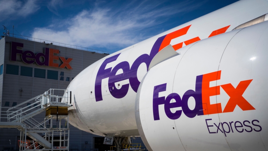 FedEx Asks FAA Permission to Add Anti-Missile System to Some Cargo Planes