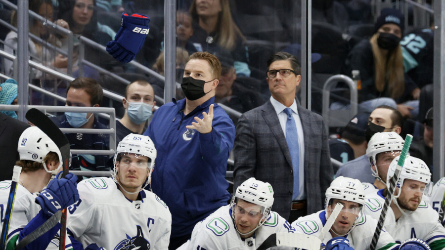 Canucks Staffer Thanks Fan Who Spotted Cancer