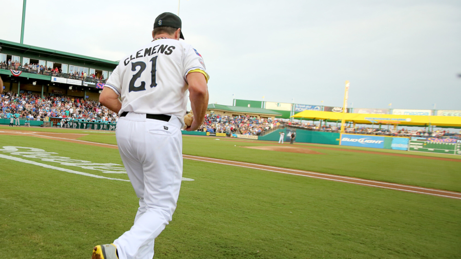 Clemens, Bonds Excluded From Hall of Fame