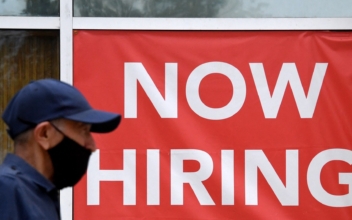 US Employment, Wage Growth Miss Expectations for December