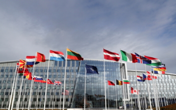 NATO-Russia Council Meeting Scheduled for Next Week Amid Ukraine Crisis