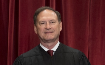 Justice Samuel Alito Says Congress Cannot Regulate Supreme Court