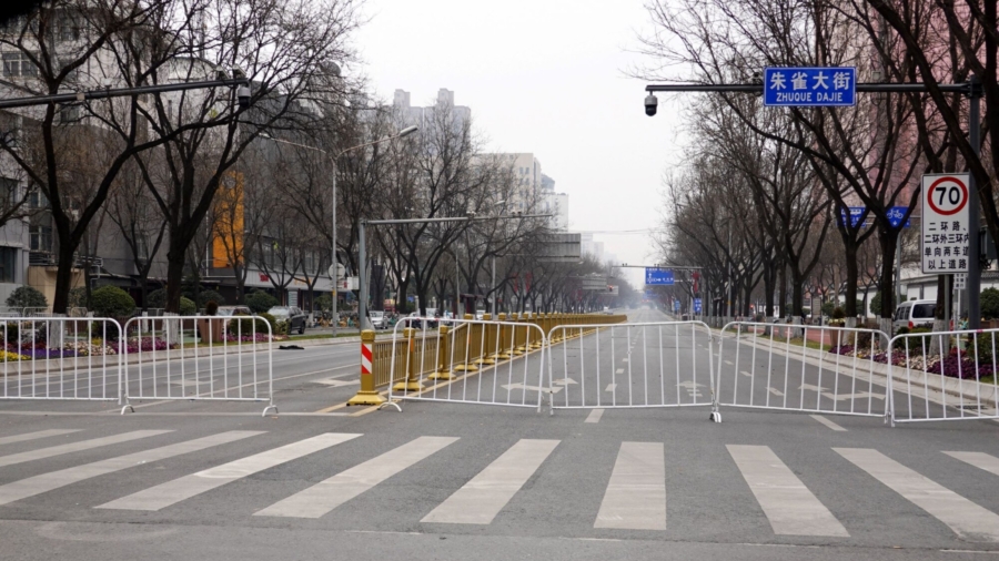 Xi’an Lockdown Worsens, Residents Cry out for Help on New Year’s Day