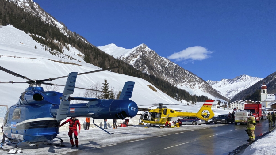Death Toll From Avalanches in Austrian Alps Rises to 9