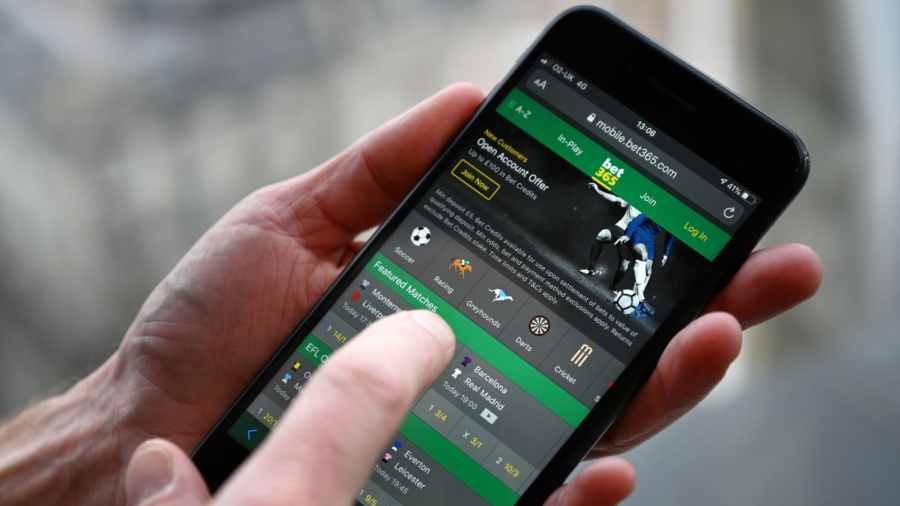Youth, College Campuses Targets for Sports Betting Ads: Reporter