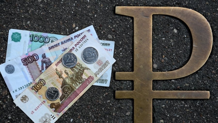 Russian Firms Open Chinese Accounts Amid Sanctions