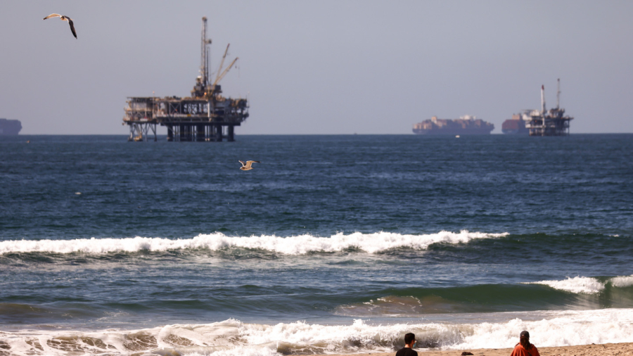 Huntington Beach Thinks Green Desalinization
