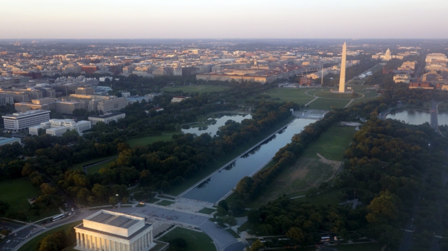 DC Requests $50 Million Aid for Illegal Immigrants