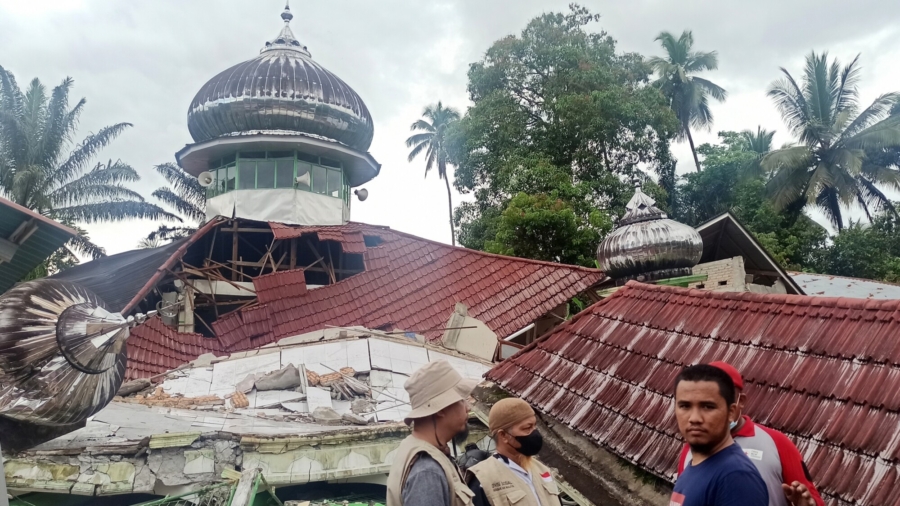 Magnitude 6.2 earthquake kills 7 on Indonesia’s Sumatra