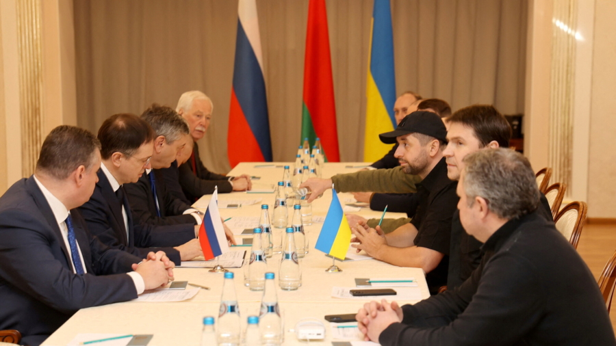 Russia and Ukraine Begin Negotiations