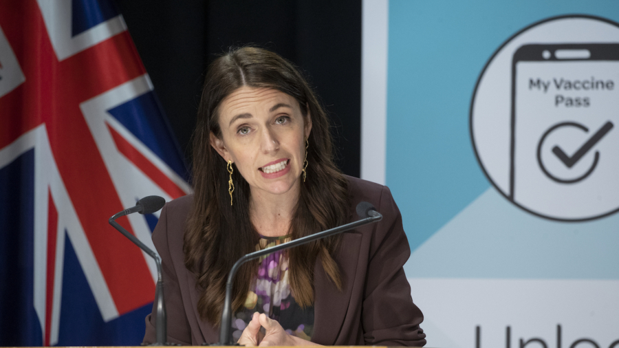New Zealand to End Quarantine Rules for Vaccinated, Reopen Borders