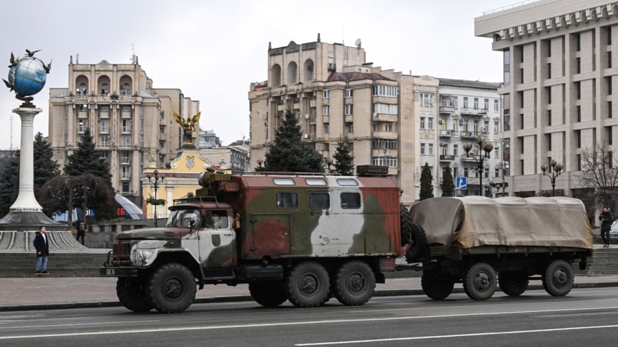 Russia-Ukraine (Feb. 24): Explosions Heard in Kyiv, Official Says Enemy Aircraft Downed