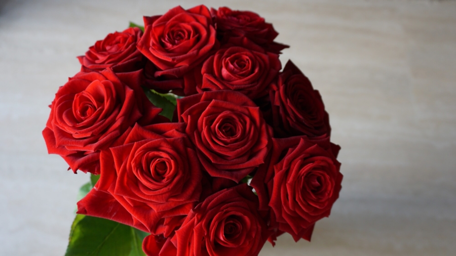 Florists Ramp Up Ahead of Valentine's Day