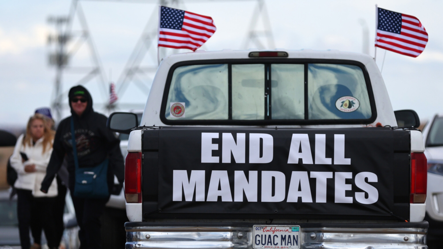GOP Bill to End Foreign Trucker Vaccine Mandate
