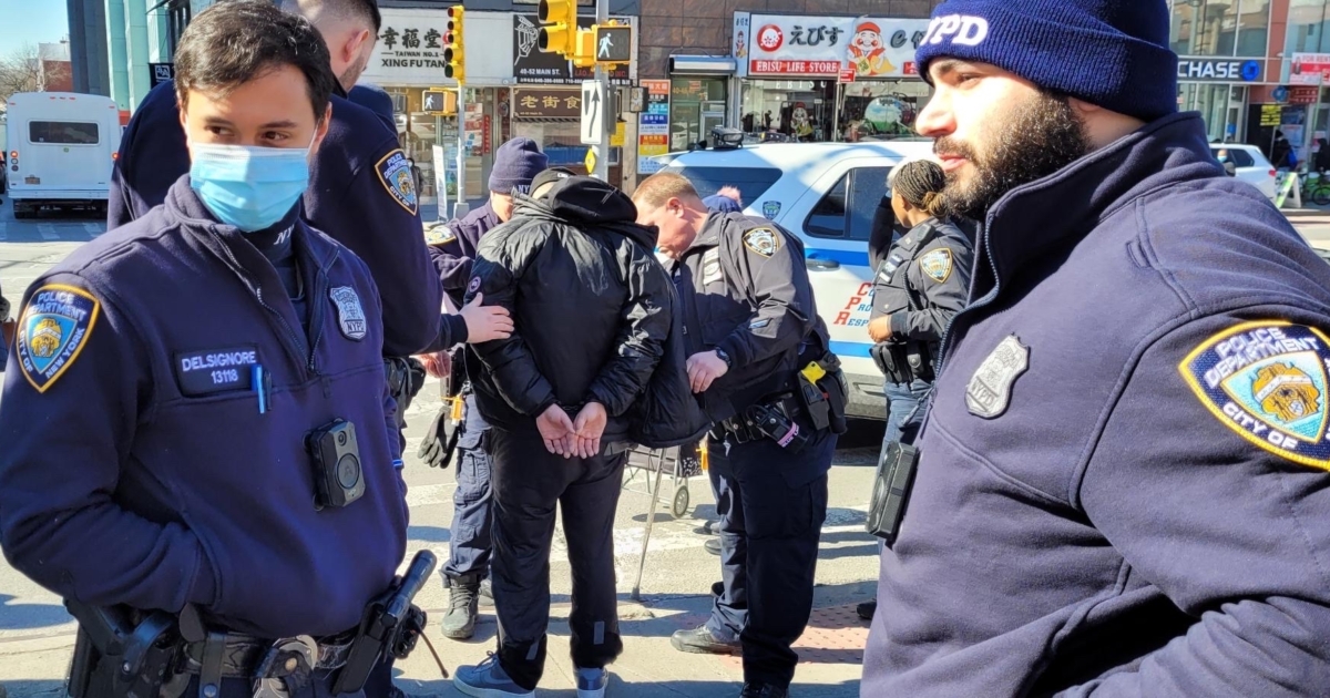 Suspect Arrested After Attack on Falun Gong Booth NTD