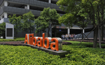 Alibaba Scrambles to Prop up Tumbling Share Price
