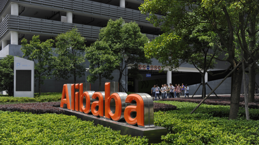 Alibaba Scrambles to Prop up Tumbling Share Price
