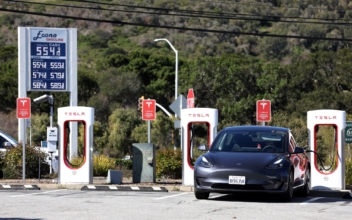 Will Mass Electric Vehicle Adoption Impact the Power Grid?