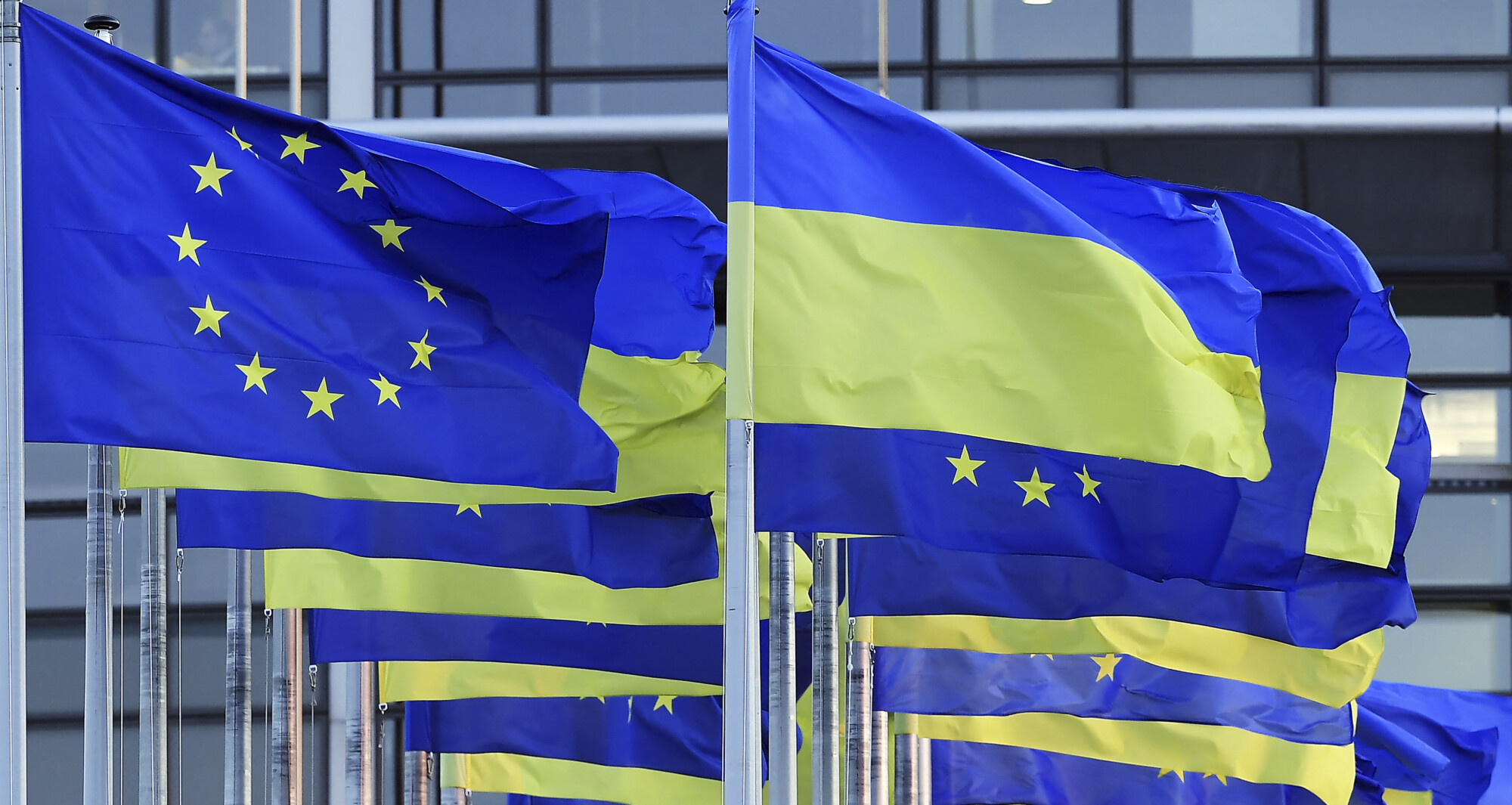 Russia-Ukraine (March 14): EU Imposes 4th Set of Sanctions Against Russia for War