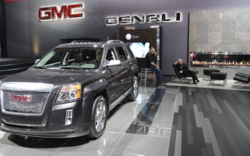 General Motors Recalls 740,000 SUVs; Headlights Are Too Bright