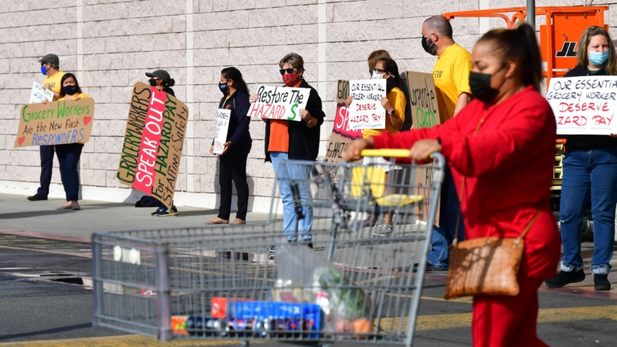 SoCal Grocery Workers Authorize Strike
