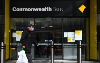 Australia’s Biggest Bank Sells Stake in Chinese Bank
