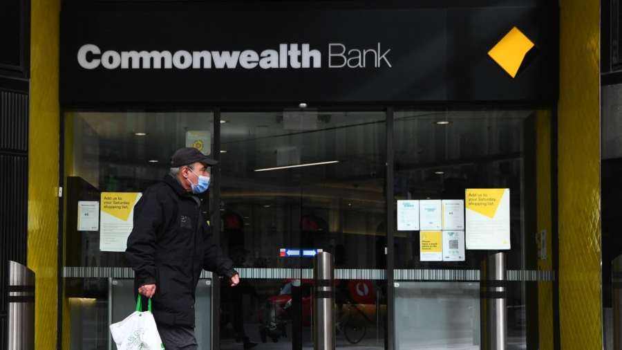 Australia's Biggest Bank Sells Stake in Chinese Bank