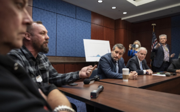 Truckers Meet With Lawmakers in DC