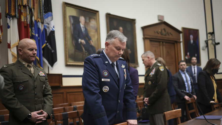 US Commander: Strategic Nuclear Deterrence Is a Priority