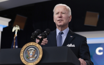 Biden Gets 2nd Booster, Wants New COVID Funds