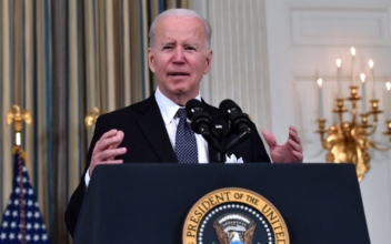 Biden Says He’s ‘Not Walking Back’ Putin Comments, Adds He’s ‘Not Articulating Policy Change’