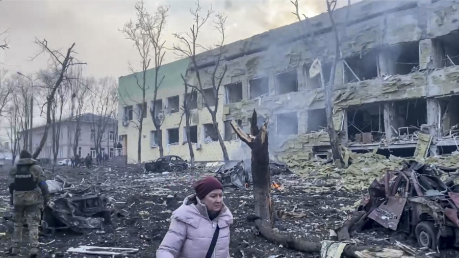 Mariupol Mayor Calls for No-fly Zone After Maternity Hospital Airstrike