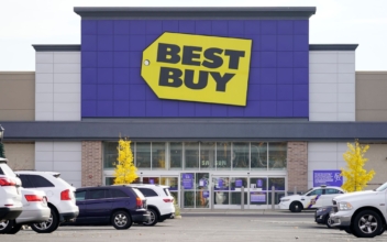 Best Buy Sales Rebound Forecast Lifts Shares After Tough Holiday Season