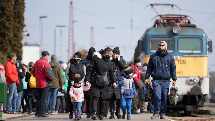 One Million Refugees Have Fled Ukraine in 7 Days: UN