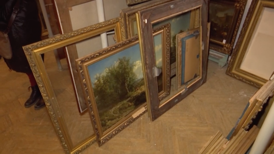 Saving Ukraine's Artworks From the War