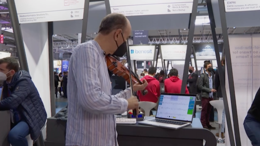 New Musical Devices Unveiled at Trade Show