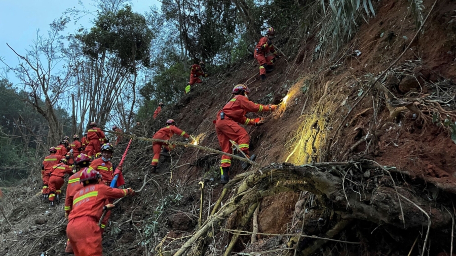 China Eastern Crash Search Area Widened