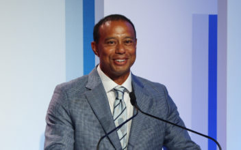 Tiger Woods Commits to Ireland Pro-Am Event