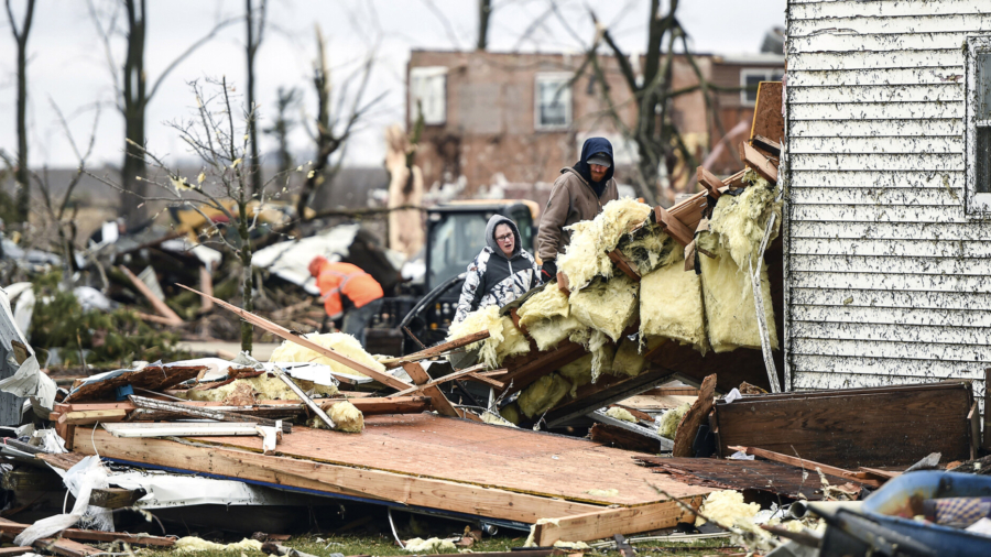 Nearly 2 Dozen People Injured as Tornadoes Slam Central Texas