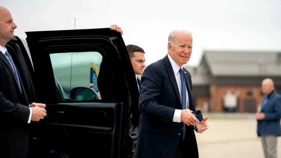 Oversight Committee Raises Questions About Biden Donors, Government Contracts