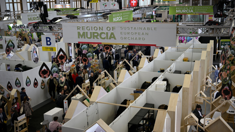Ukrainian Farmers Attend Berlin Trade Show